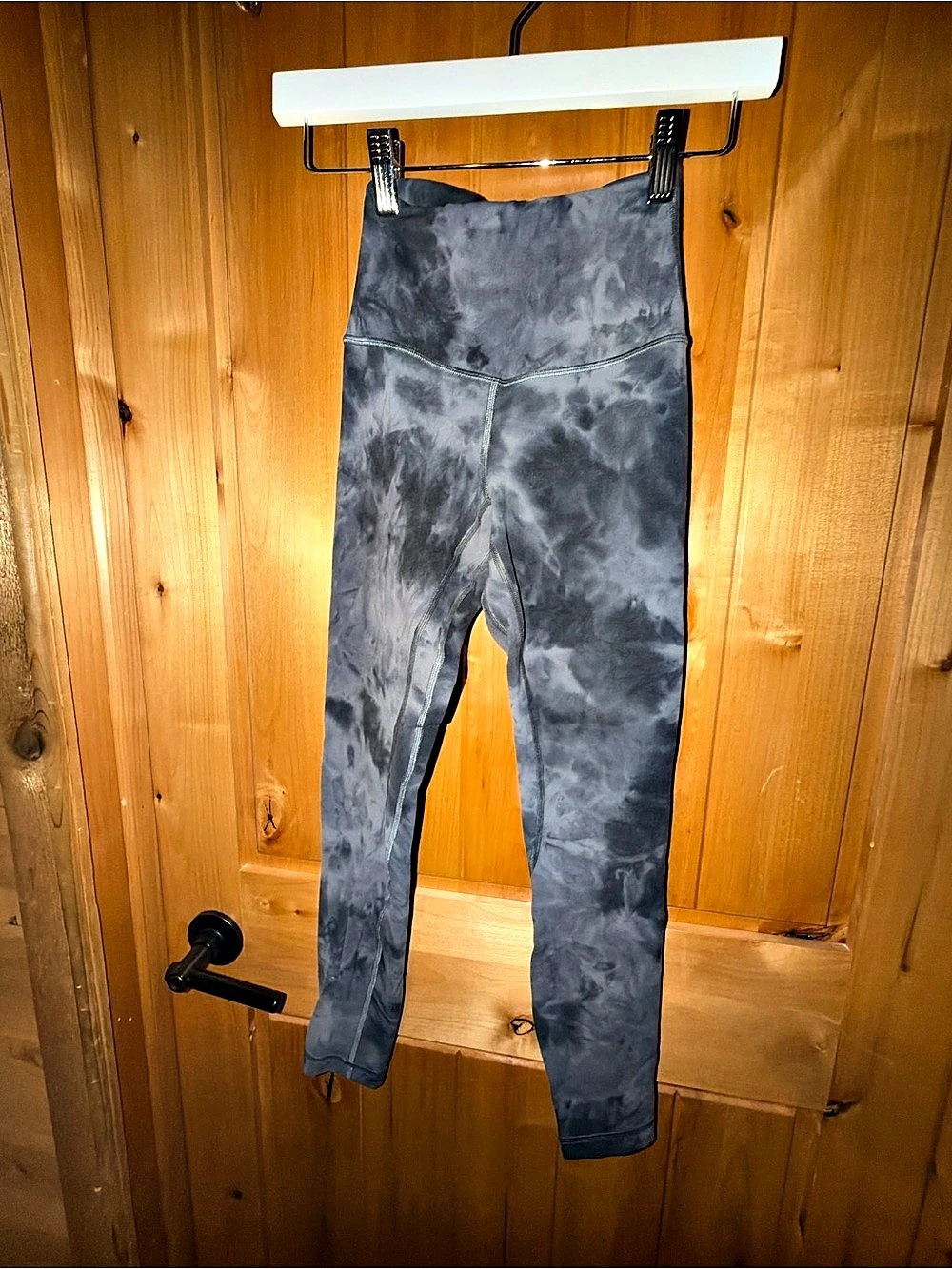 Lululemon align 25” diamond Dye Leggings in Gray size 2